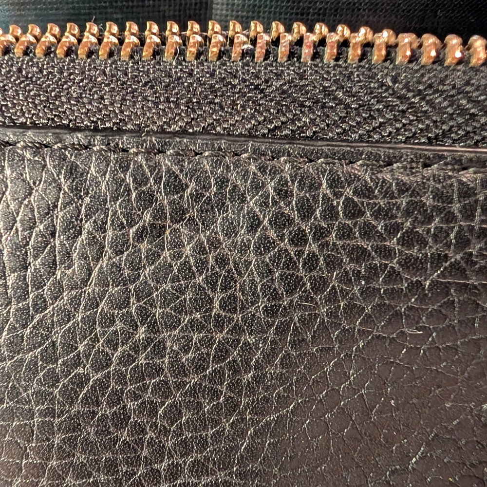 Michael Kors Black Leather Wristlet - EUC w/ New Strap 🎁🎁🎁🎁🎁 - Picture 6 of 6